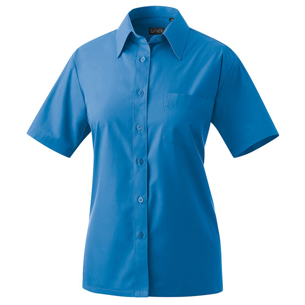 Kentkragen.Taillierter Schnitt.Separate Brusttasche.