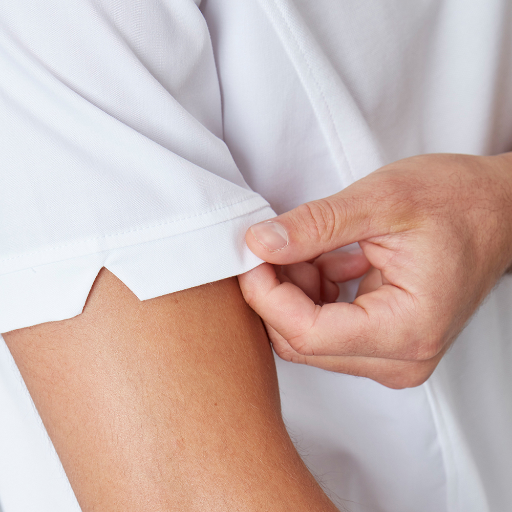 Mischgewebe Ärmel, Kragen und SeiteneinsätzeMischgewebe: 52% Baumwolle 45% Polyester 3% Spandex