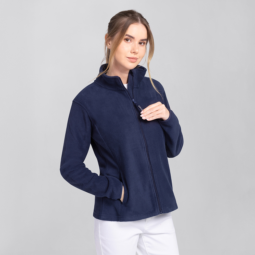 Damenfleecejacke,mit durchgehenden Reissverschluss und 2 Seitentaschen.