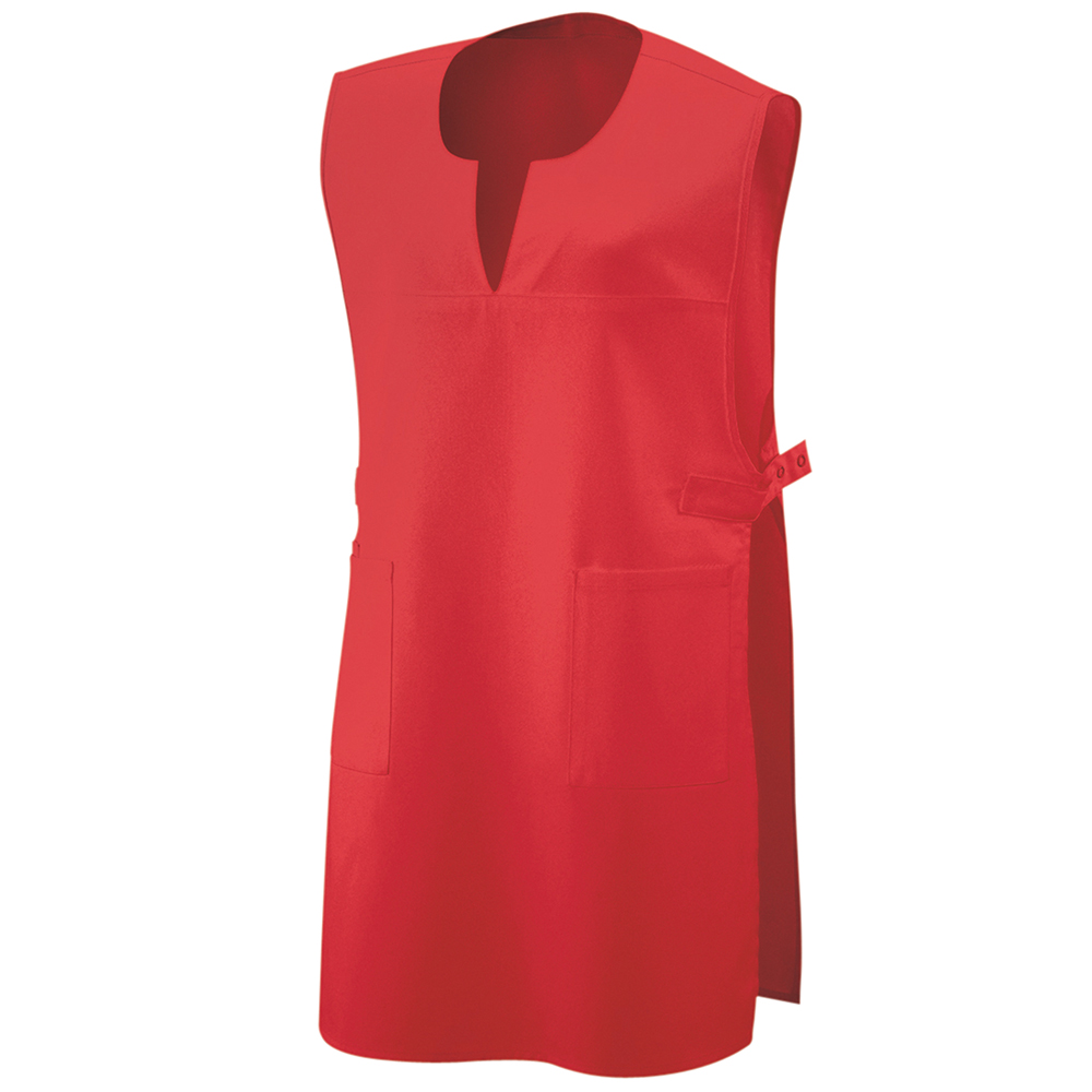 Seitliche Laschen mit Druckknöpfen, Zwei aufgesetzte Seitentaschen 1 Tasche mit Stifttasche.