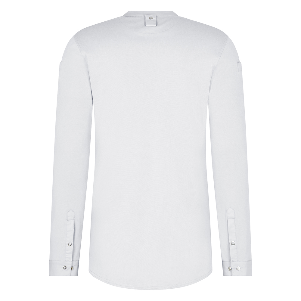 Komplettansicht von Hinten, Knöpfen an den Ärmeln,und im Nacken die Schaufe für die Kochbänder.