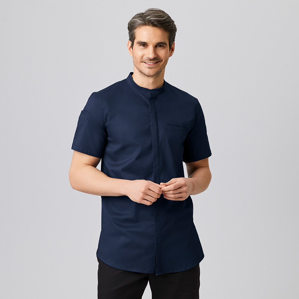 Stehkragen2 Ärmeltaschen1 innenliegende Brusttasche Stülpärmel