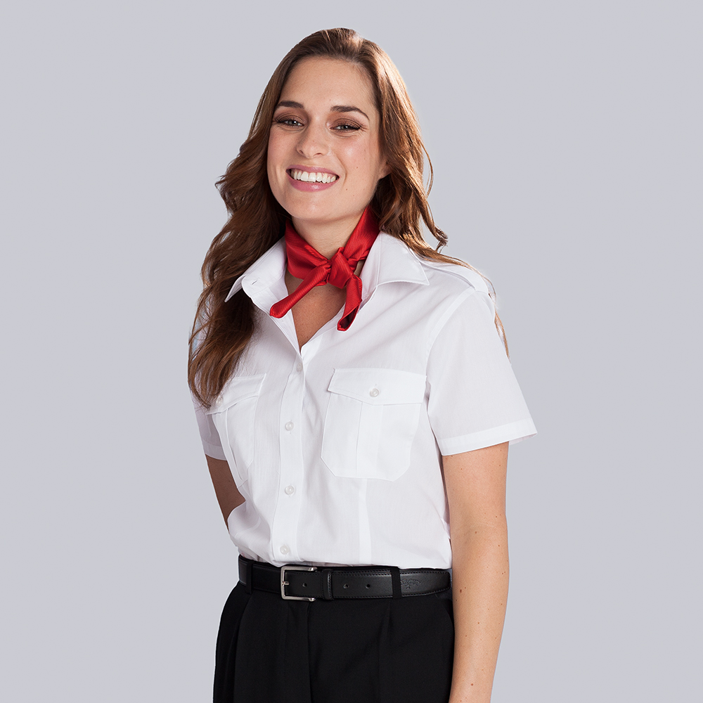 Damen-Pilotenbluse,halbarm,Kentkragen und schulterkappen mit 2 Brusttaschen,gerader Schnitt.