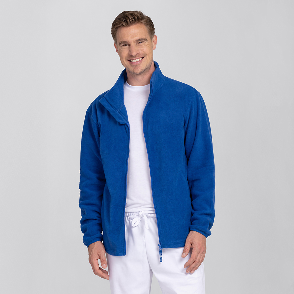 herrenfleecejacke,offeneansicht,mit duchgehenden Reissverschluss,2 Seitentaschen,normal geschnitten.