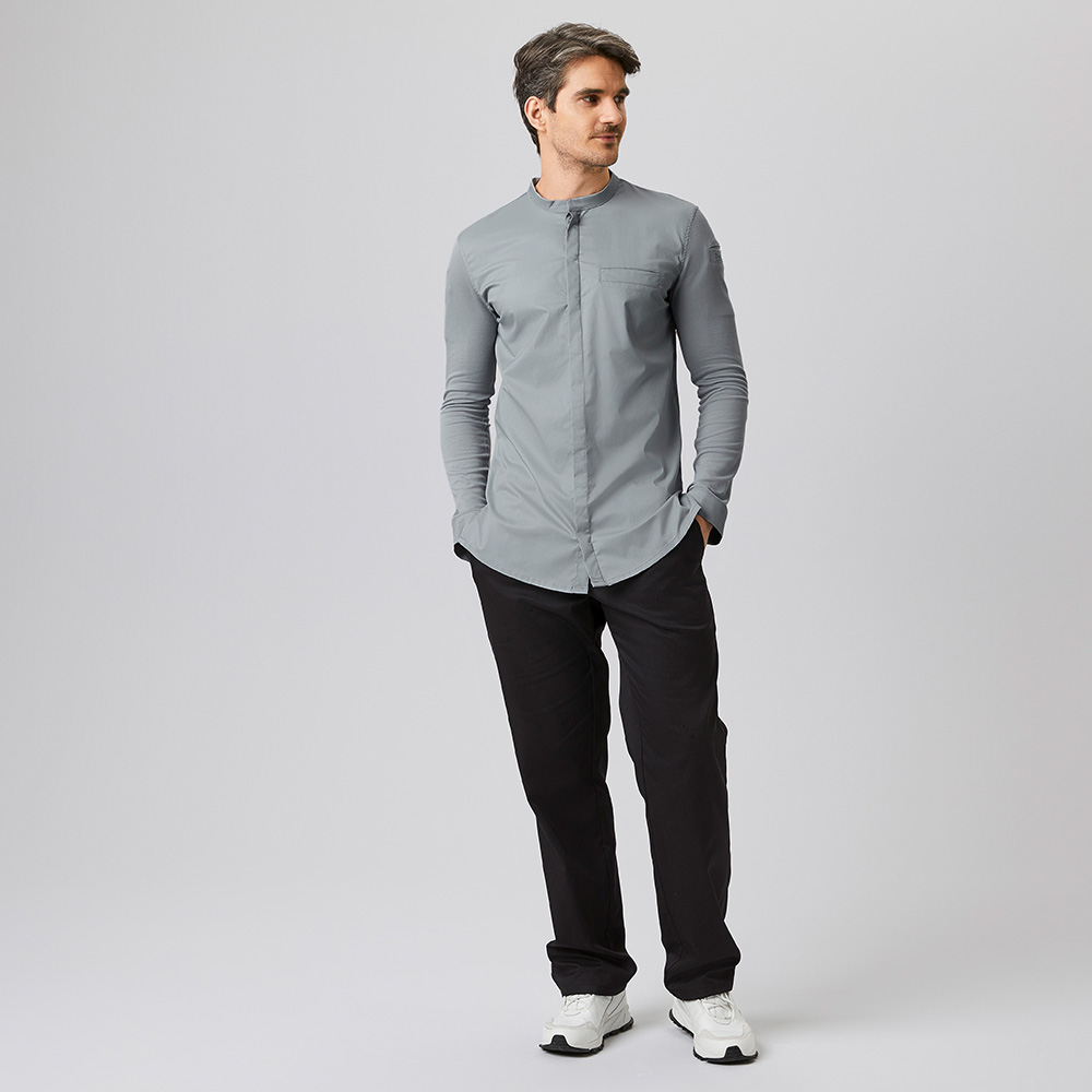 Funktions-Jacke langarm,Stehkragen2 Ärmeltaschen1 innenliegende BrusttascheStülpärmel.