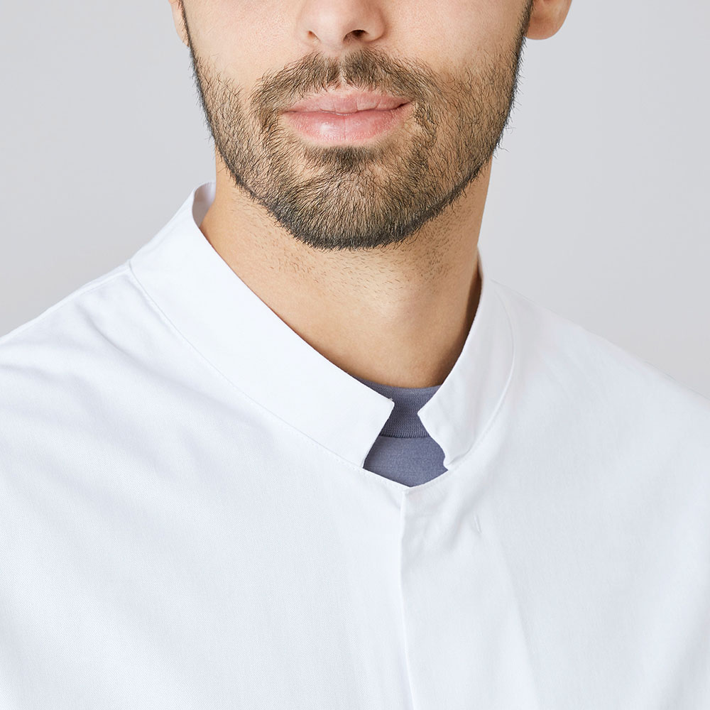 Herrnlaborkittel-Nahansicht stehkragen.