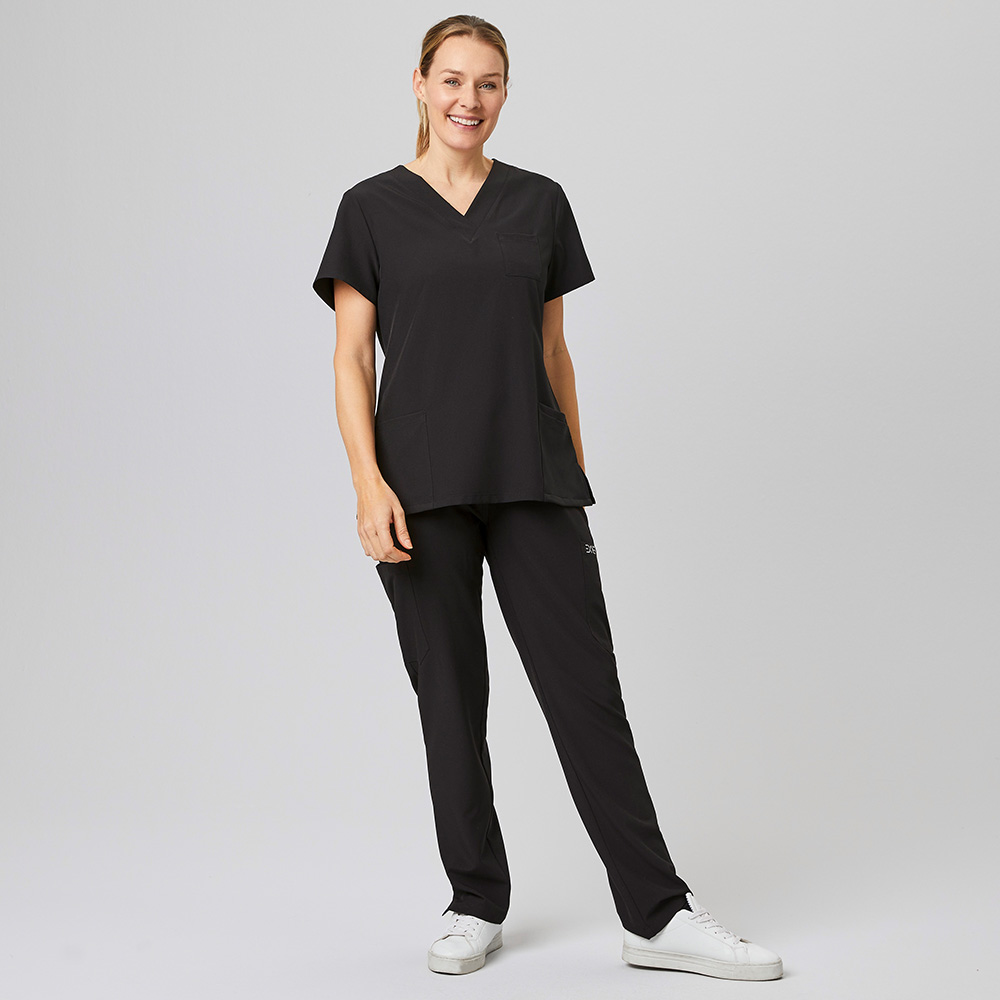 V-Ausschnitt- 2 aufgesetzte Taschen mit einem zusätzlichen Stifthalter.